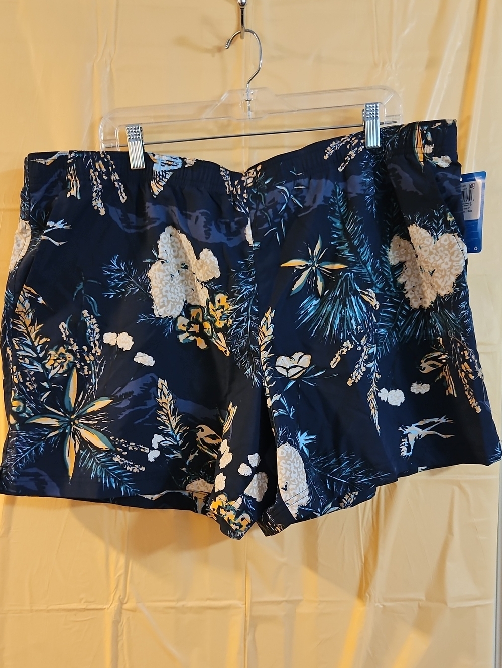 Columbia Women's Sandy River III PRINTED Cargo Shorts: BLUE: NEW WITH TAGS: XXL